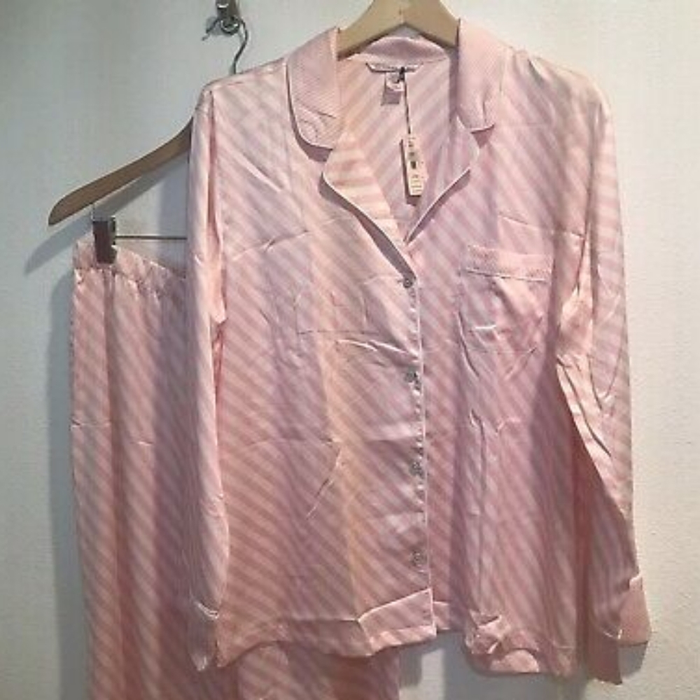 New Victoria’s Secret Pink Stripes Satin Pjs Set